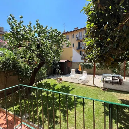 Il Giardino Segreto Apartment *